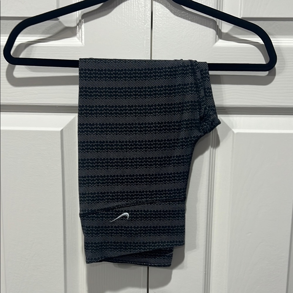 Nike Dark Striped Leggings